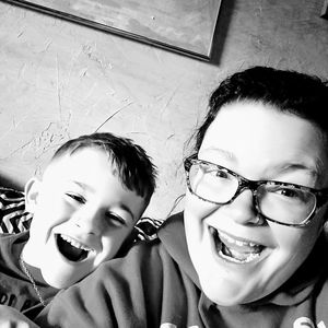 Meet your Posher, Leslie